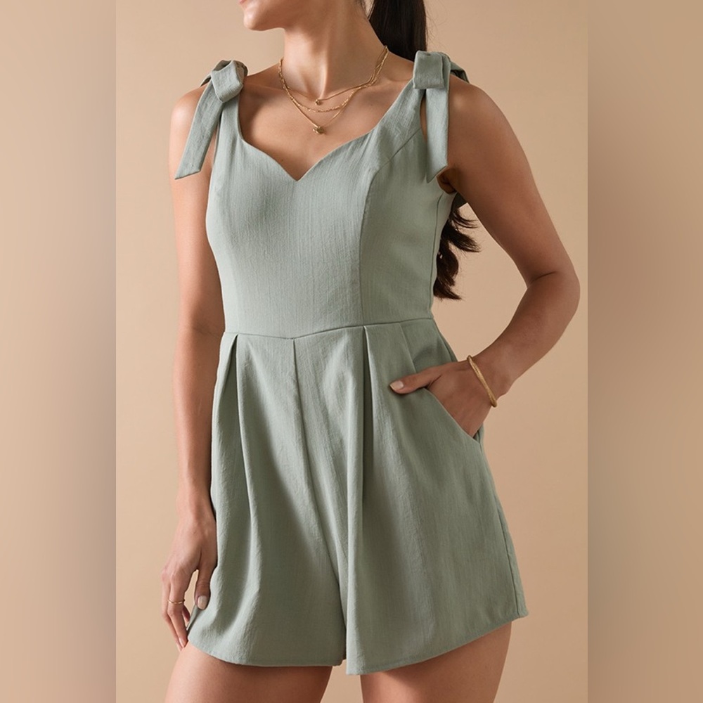Francesca’s Mariana Tie Strap Linen Romper